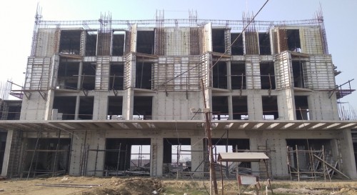Hostel Block H6 – 3rd floor slab casting work in progress.28.12.2021.jpg