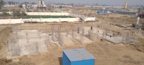 Non Teaching Staff Residence – Grade slab casting completed. 28.12.2021.jpg