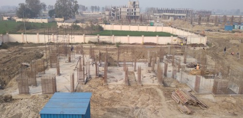 Non Teaching Staff Residence – Grade slab casting completed. 01.02.2022.jpg