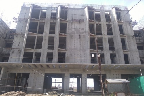 Hostel Block H6 – 4th floor slab casting completed.08.03.2022.jpg