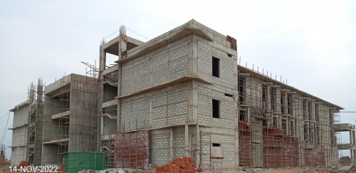 Academic block A,B,C pit – Plaster work in  progress. Ground floor Tile work & kota stonework in progress. Exposed brick work in progress. Ducting work in progress.