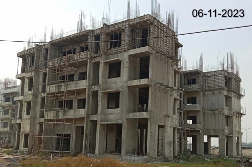 Non-Teaching Staff Residence –3rd-floor slab casting work completed. Block work in progress.